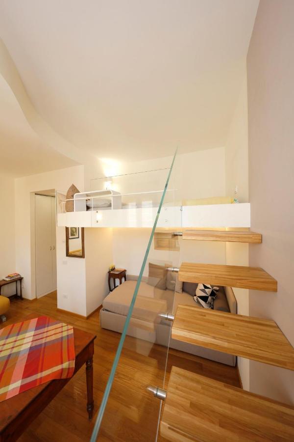 Siena Uptown - Sabrina'S Cozy Apartment Bagian luar foto