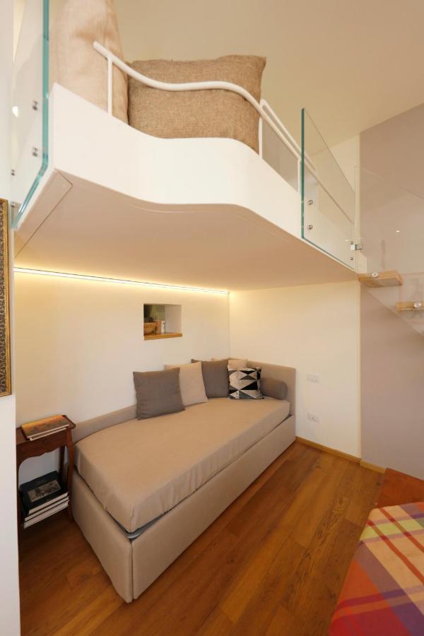 Siena Uptown - Sabrina'S Cozy Apartment Bagian luar foto