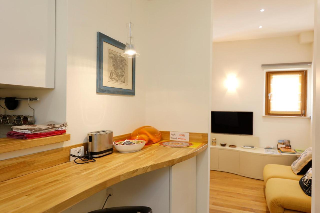 Siena Uptown - Sabrina'S Cozy Apartment Bagian luar foto
