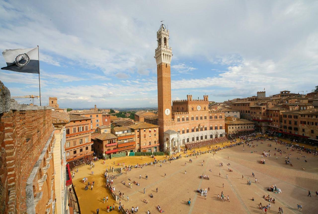 Siena Uptown - Sabrina'S Cozy Apartment Bagian luar foto